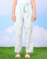 ⁦REDTAG Senior Girls White And Blue Printed Pants⁩ - الصورة ⁦2⁩