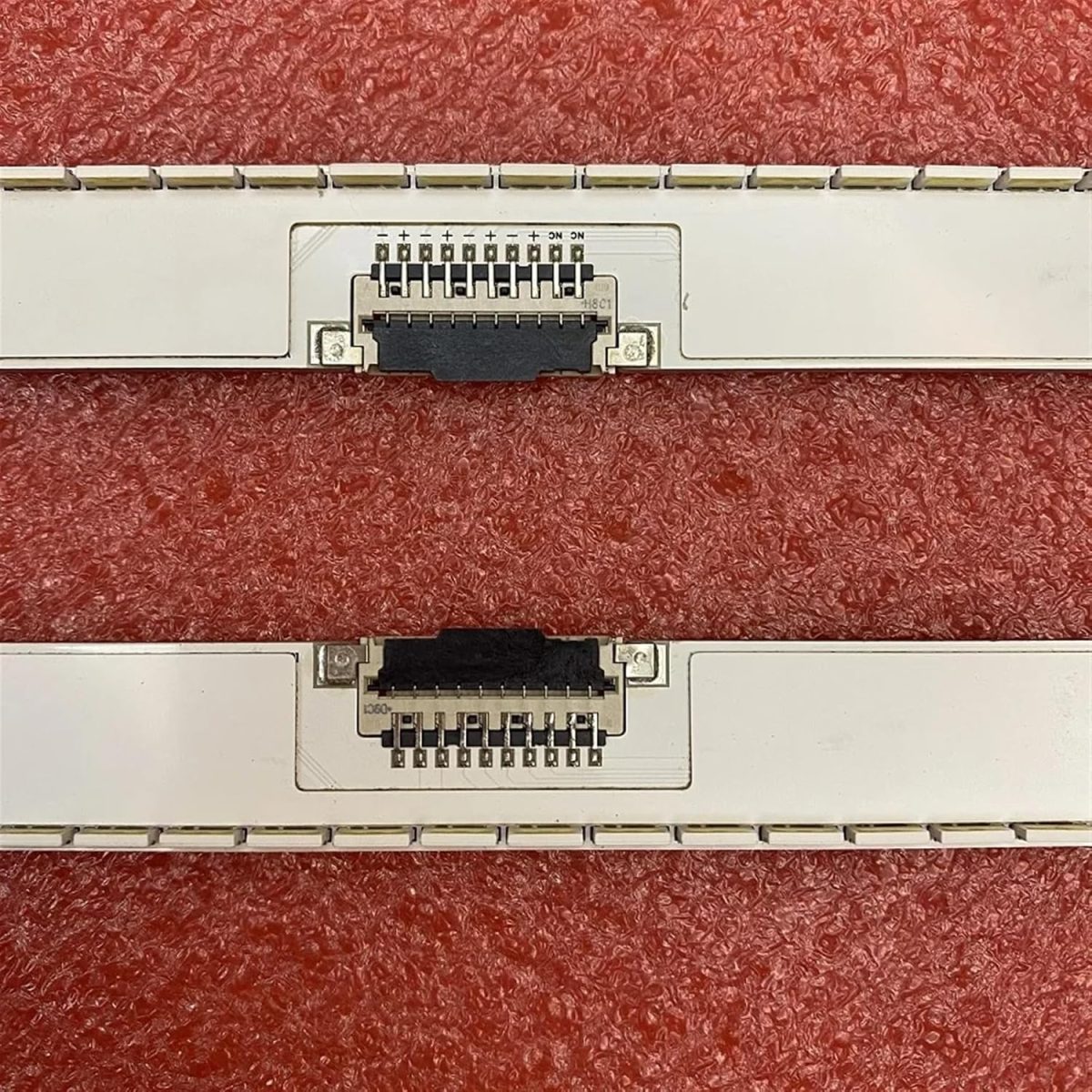 ⁦ZHLHLZ LED Backlight Strip for TV UE55H6895 UE55H8000Sl UE55H8080 UE55H8090 UN55H6800 UN55H8000 UA55H8000AW UA55H8000 BN95-01827A⁩ - الصورة ⁦2⁩