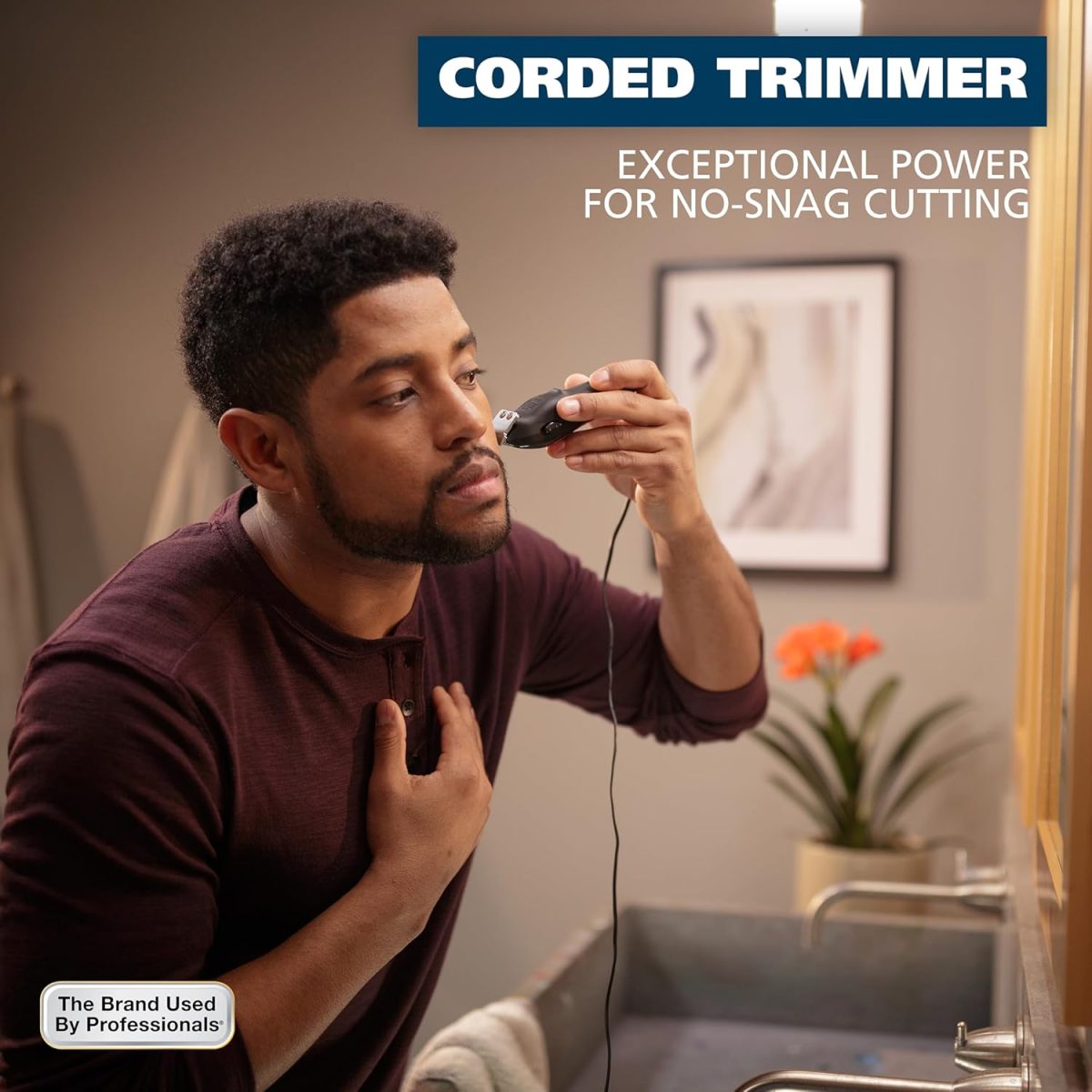 ⁦Wahl T-Pro Corded Compact Beard Trimmer with Diamond Finished T Blade for Bump Free Precision Outlining, Detailing, Trimming, and Shaving - Model 9307-300⁩ - الصورة ⁦4⁩