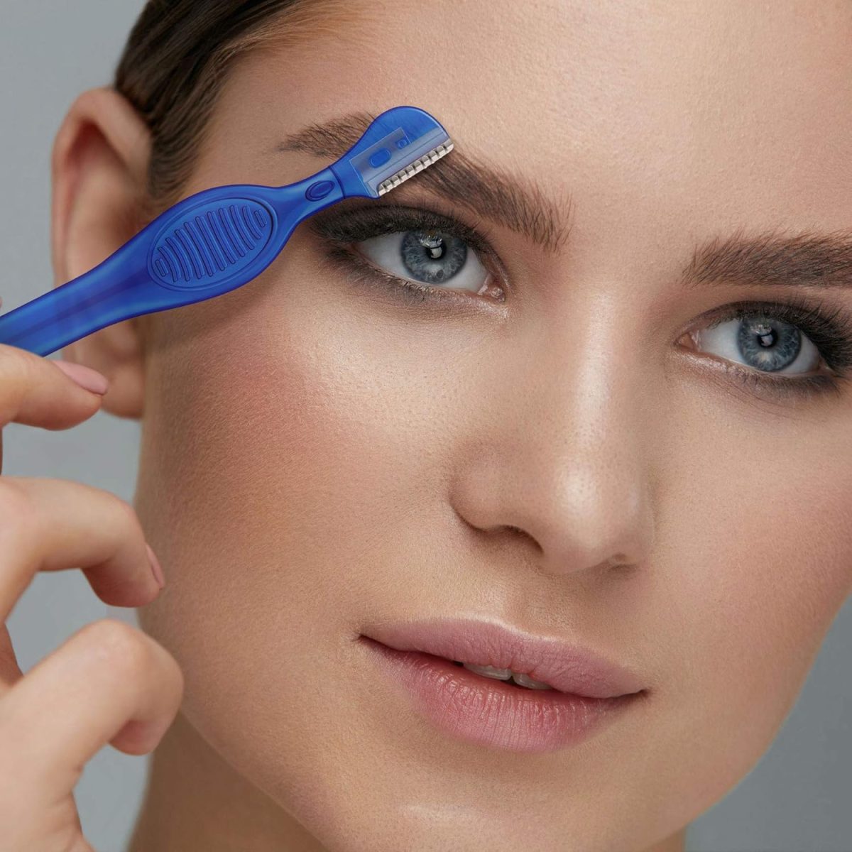 ⁦Mudder 28 Pcs Eyebrow Razor Knife Shaver Trimmer Shaver Multipurpose Exfoliating Tool Facial Hair Removal for Women Valentine‘s Day Giving(Assorted Colors)⁩ - الصورة ⁦7⁩