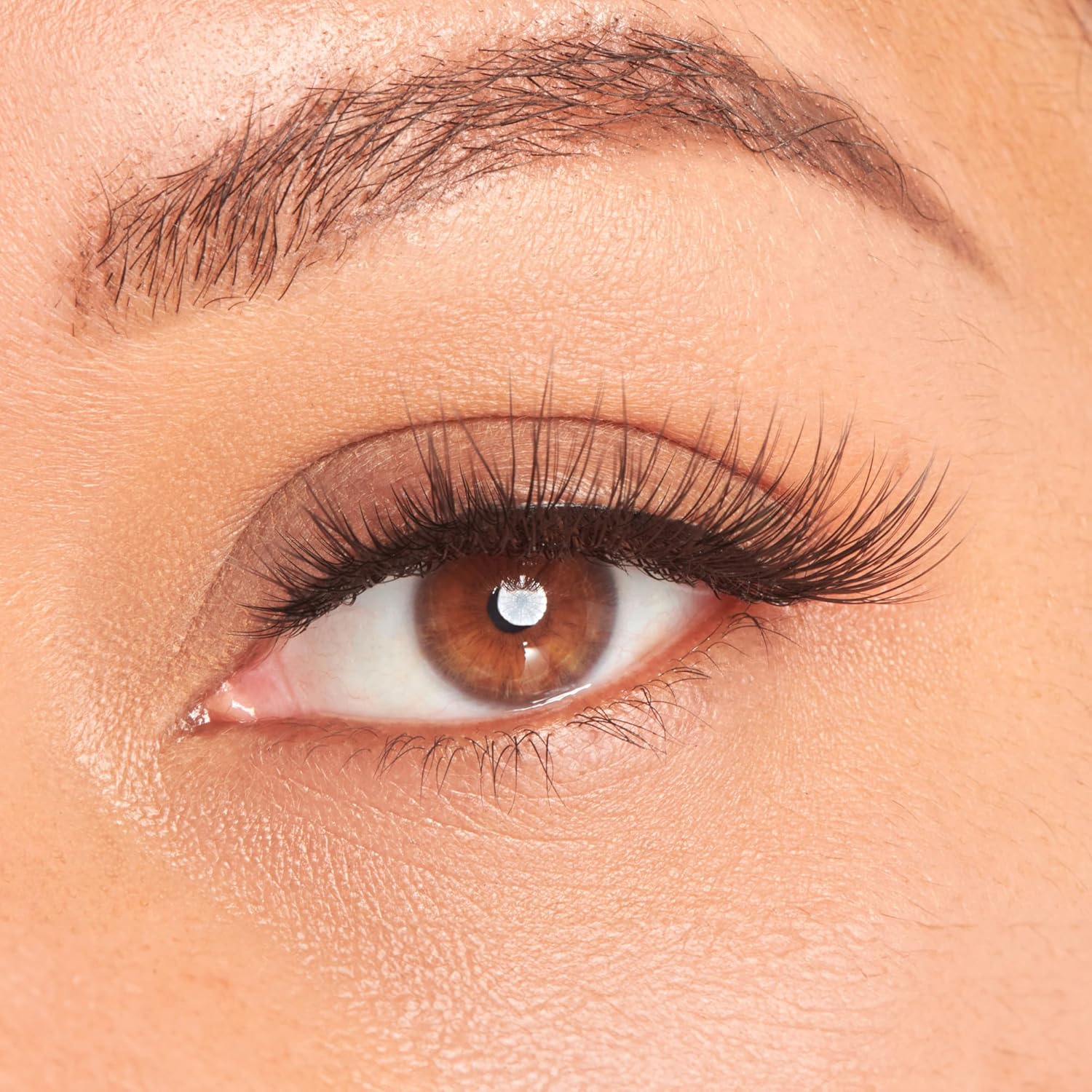 81LulIsCOrL._AC_SL1500_.jpg رموش صناعية لاش كوتير، مجموعة نيكد دراما من كيس، بتصميم كامل منفوش ثلاثي الابعاد قابلة لاعادة الاستخدام ومتوافقة مع العدسات اللاصقة، مزودة بشريط لاصق مرن وتقنية الاطراف المنقسمة، نمط كشكش، 4 ازواج - الصورة 8