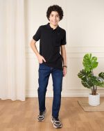 ⁦REDTAG Senior Boys Black Solid Polo T-Shirt Set (Pack of 2)⁩ - الصورة ⁦2⁩