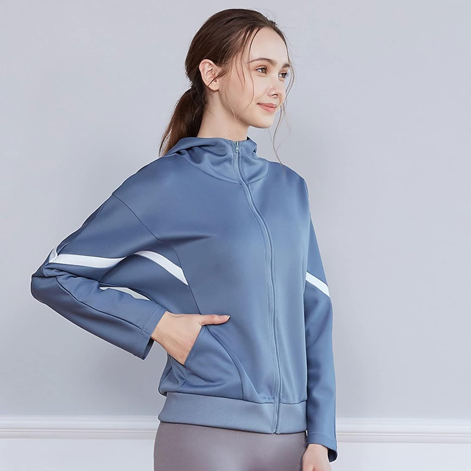 ⁦Women Sweatshirts Sports Running Jackets Women Gym Yoga Hoodies Long Sleeve Sportswear Tops Spring Autumn Fitness Workout Jogging Outwear (Color : Purple, Size : Large)⁩ - الصورة ⁦8⁩