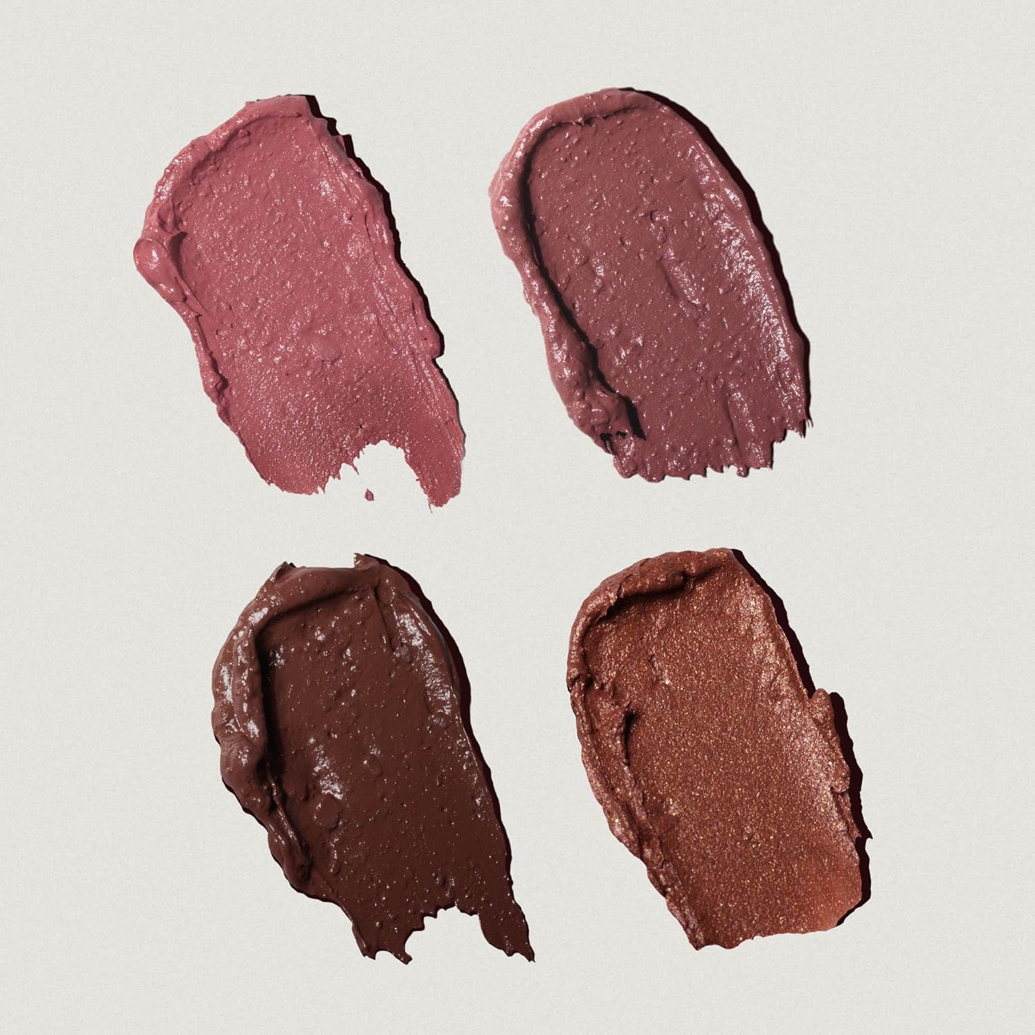 1762117404_81JEfBL77zL._AC_SL1500_.jpg مادارا احمر شفاه ساتان شاين من دازل نايتس، #501 فلاتيري 0.13 اونصة - مغذي ومرطب بزبدة الشيا وفيتامين C+E - لون مكثف، ناعم في الارتداء، لمعان طبيعي (#504 دومينانس) - الصورة 8