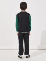 ⁦Styli Boys Color Block Varsity Jacket & Joggers Set⁩ - الصورة ⁦5⁩
