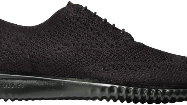 حذاء زيرو جراند 12 من قماش أوكسفورد بتقنية ستيتش لايت للرجال كول هان بحياكة ب