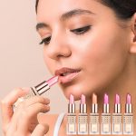 ⁦احمر شفاه لامع للنساء، مرطب شفاه ملون ومرطب، احمر شفاه مكياج مع تاثير ملمع شفاه، بقعة مرطبة مقاومة للماء لحفلات الزفاف وحفلات الزفاف والمراهقات والفتيات⁩ - الصورة ⁦2⁩