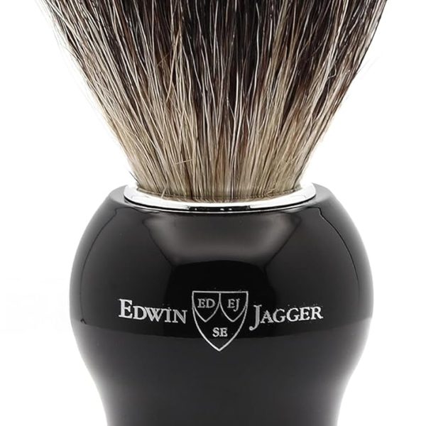 فرشاة حلاقة بتصميم كلاسيكي من شعر غرير العسل تستخدم مع كريم الحلاقة أو الصابون للرجال 81P36 من ادوين جاجر، أسود